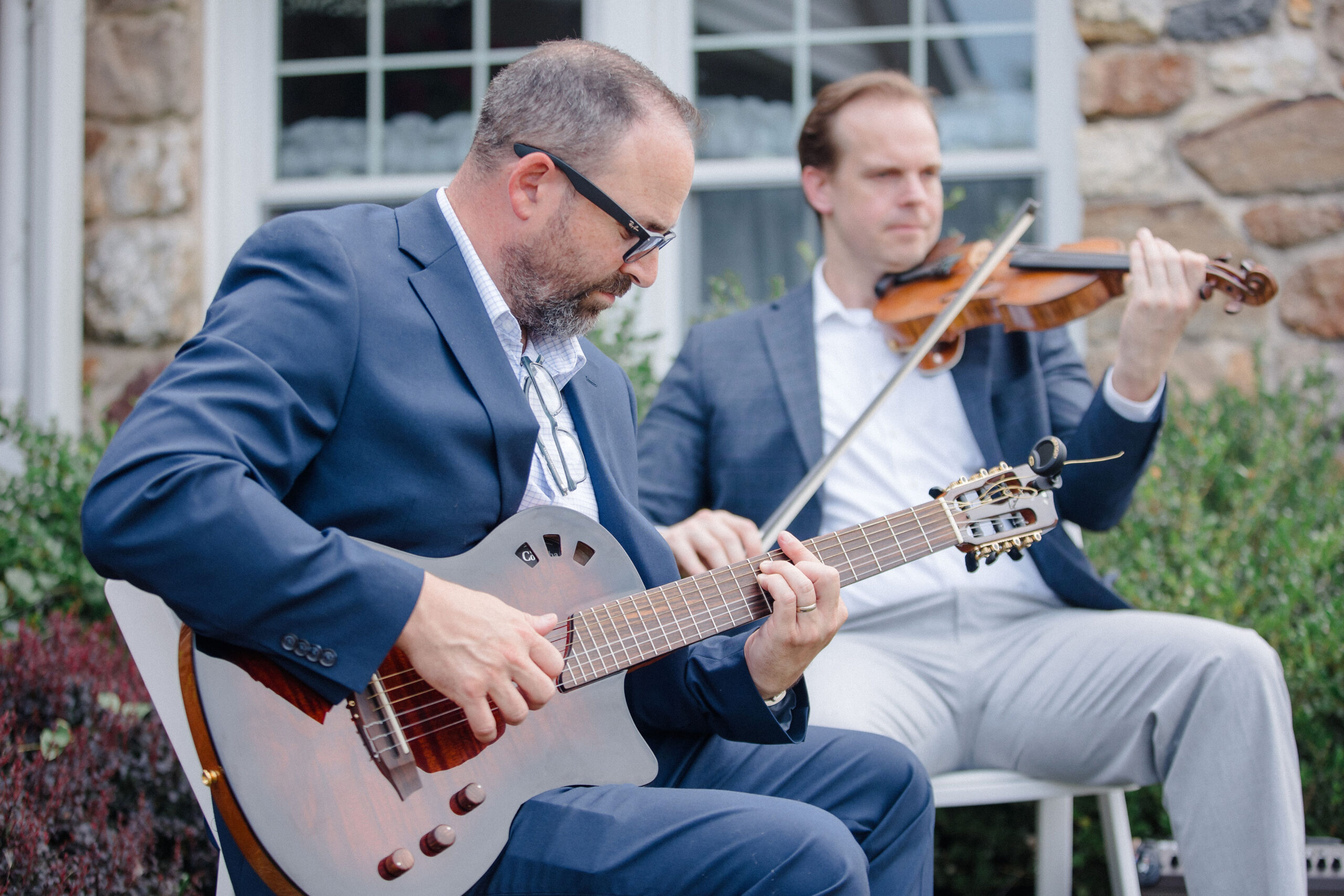 Live Music: The Midnighters