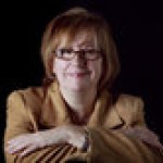 Linda Fowler headshot