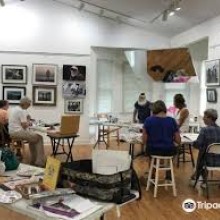 People taking an art class at the  Ocean County Artists Guild