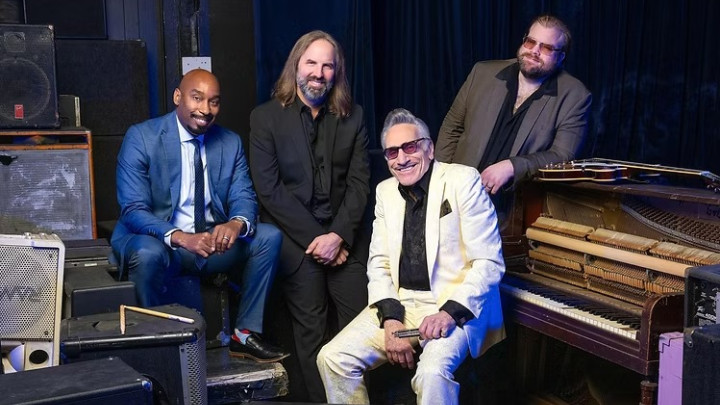 Rick Estrin