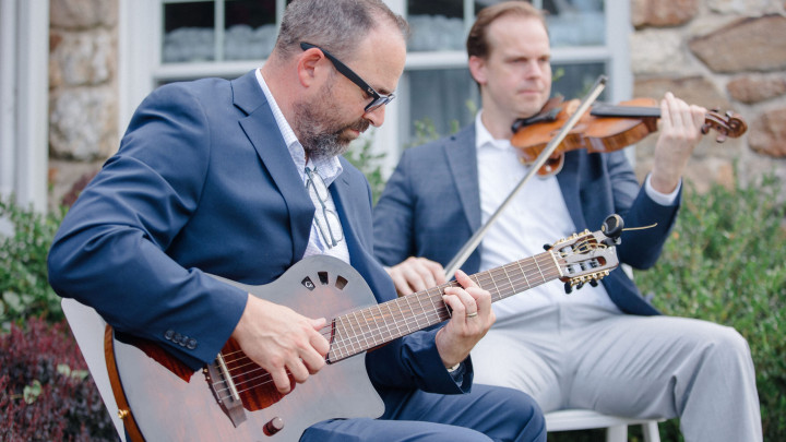 Live Music: The Midnighters