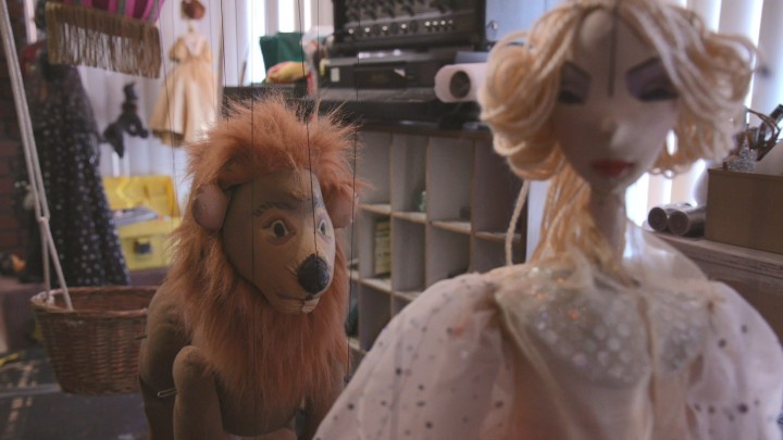 JerseyArts header for Paper Moon Puppet Theatre featuring puppets